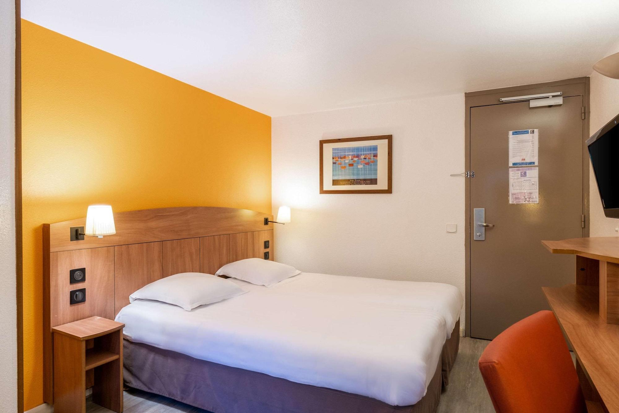 Comfort Hotel Grenoble Meylan Ngoại thất bức ảnh