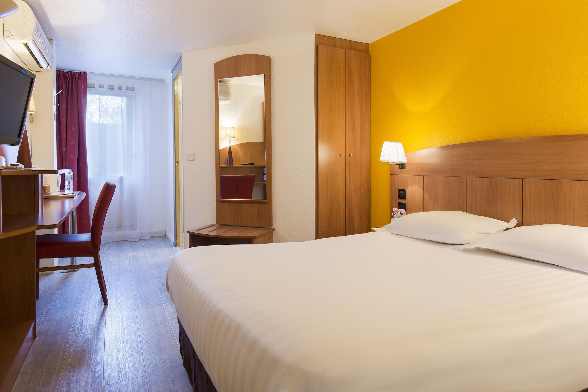 Comfort Hotel Grenoble Meylan Ngoại thất bức ảnh